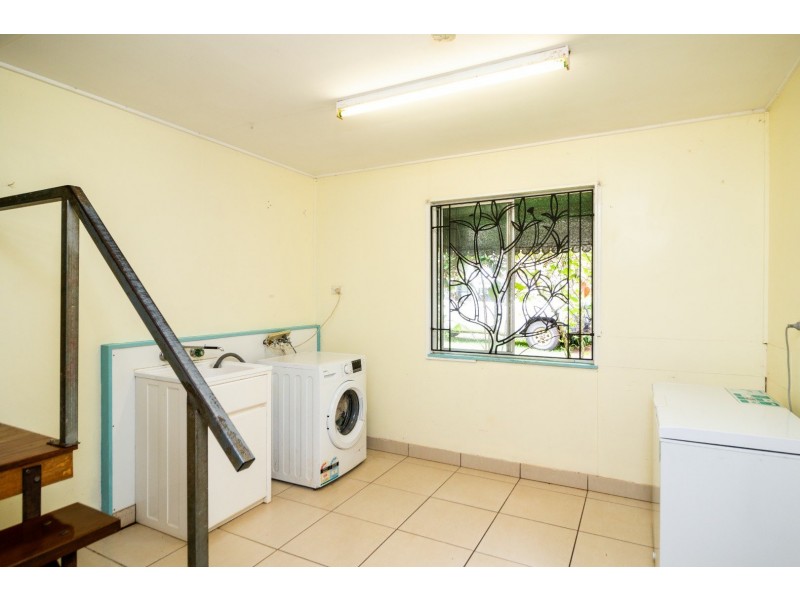 21 Golf Links Road, Atherton QLD 4883