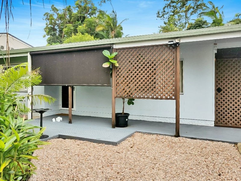 8 Kowinka Street, White Rock QLD 4868