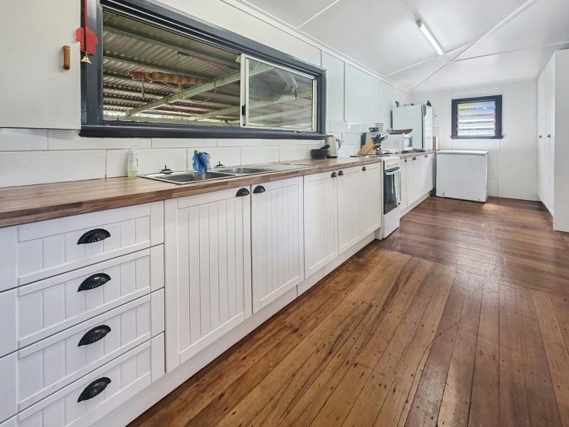 15 High Street, Atherton QLD 4883