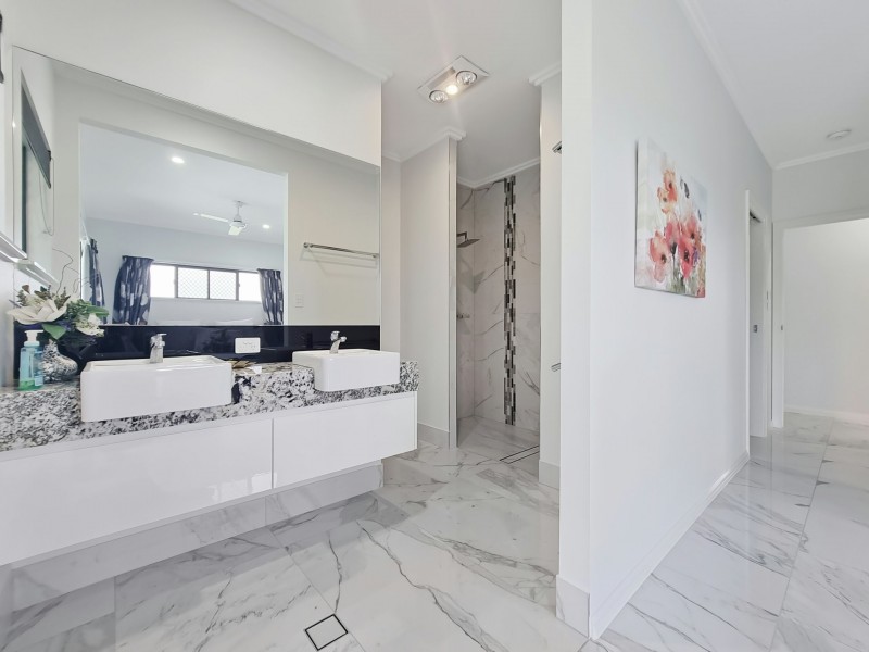 65 Jessica Road, Peeramon QLD 4885