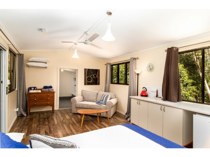 12028 Kennedy Highway, Evelyn QLD 4888