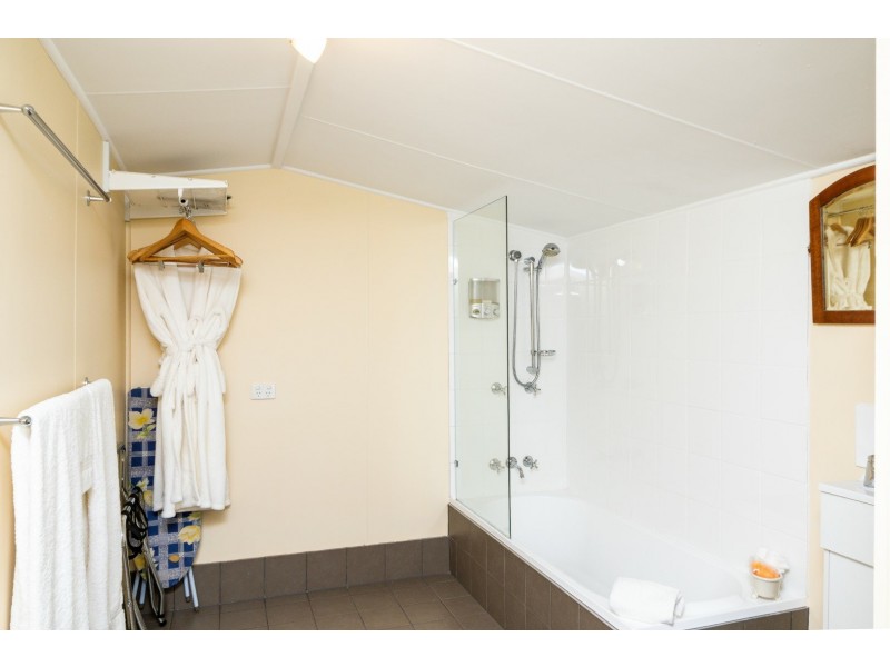 12028 Kennedy Highway, Evelyn QLD 4888