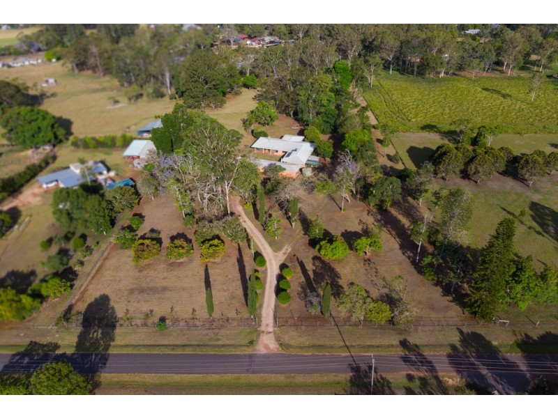 16 Appaloosa Crescent, Tolga QLD 4882
