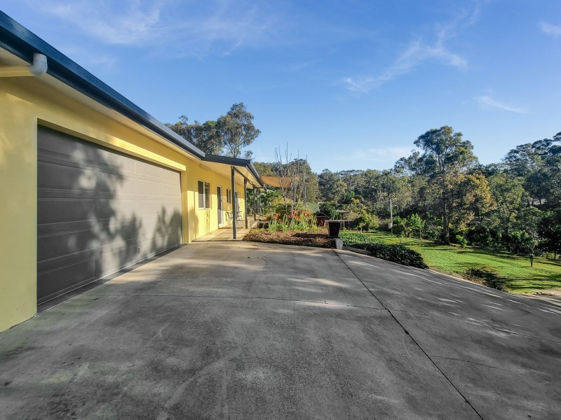 16 Ruby Street, Herberton QLD 4887