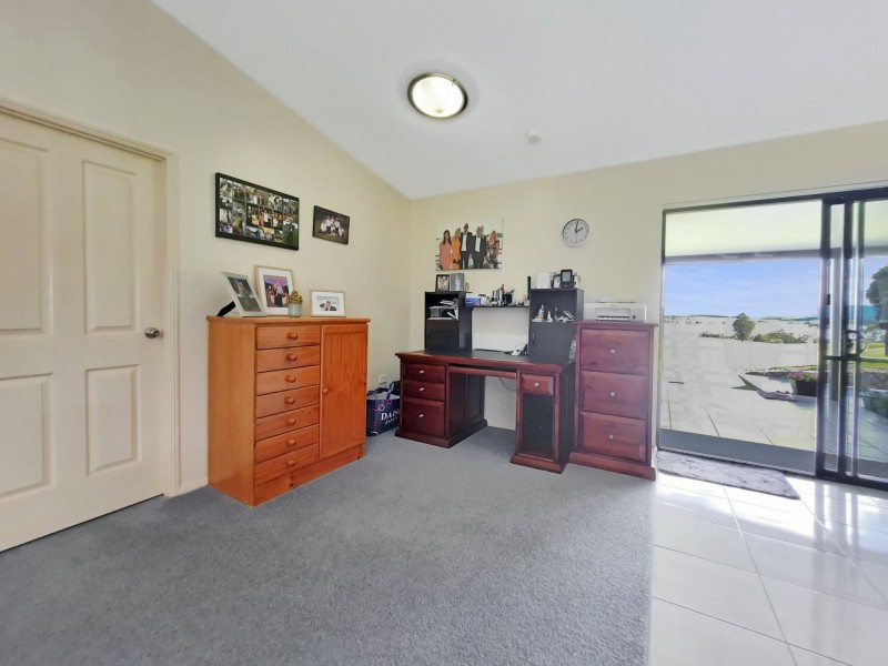 1 Bruce Road, Barrine QLD 4872