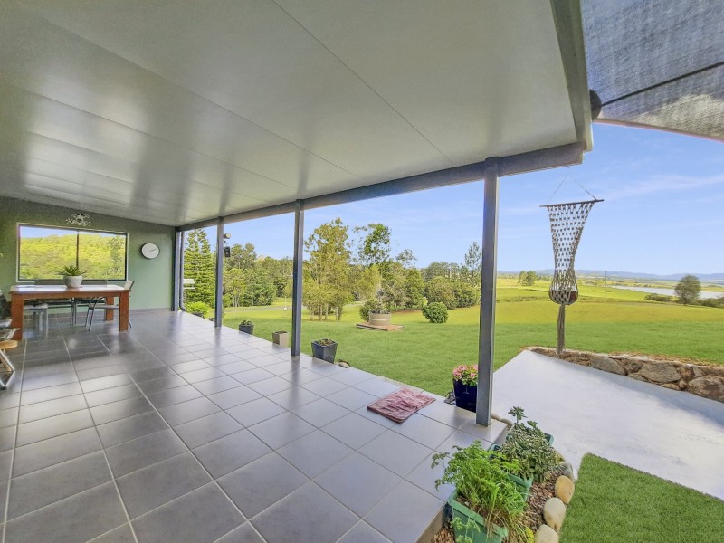 1 Bruce Road, Barrine QLD 4872