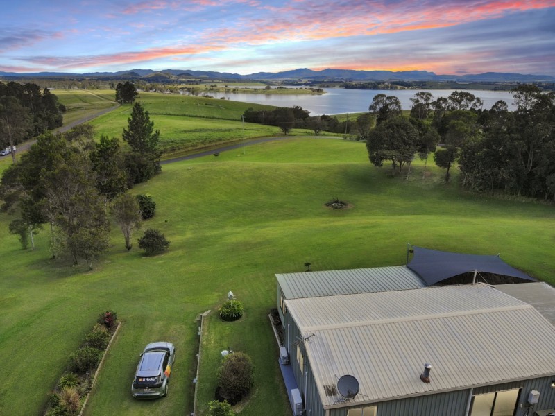 1 Bruce Road, Barrine QLD 4872