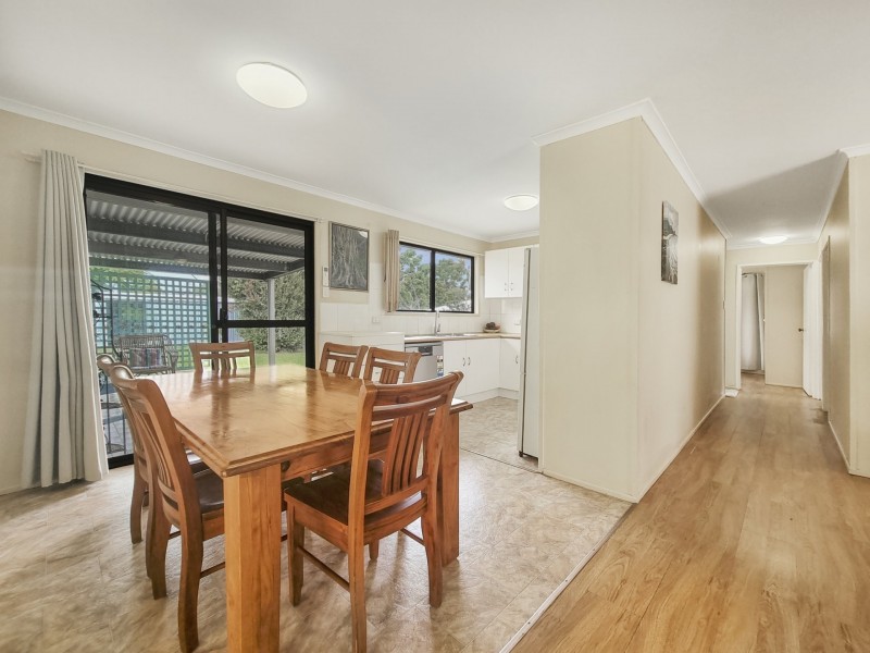 9 Baxter Avenue, Atherton QLD 4883