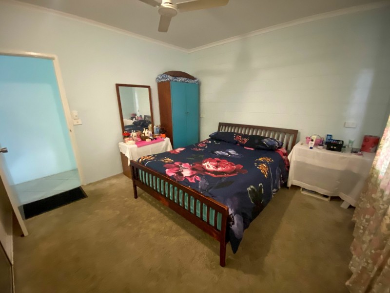 Unit 2/254 Walsh Street, Mareeba QLD 4880