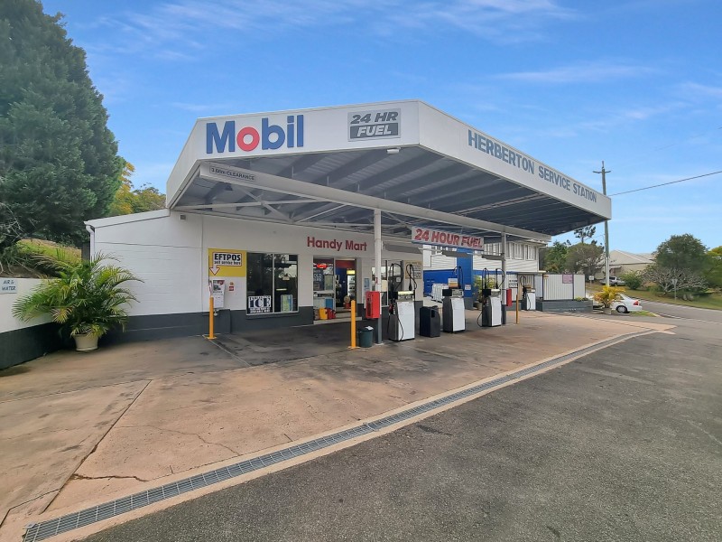 1-3 Denbeigh Road, Herberton QLD 4887