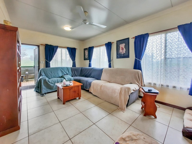 7 Biggs Road East, Beatrice QLD 4886