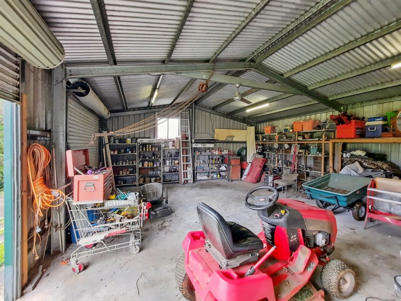 7 Biggs Road East, Beatrice QLD 4886