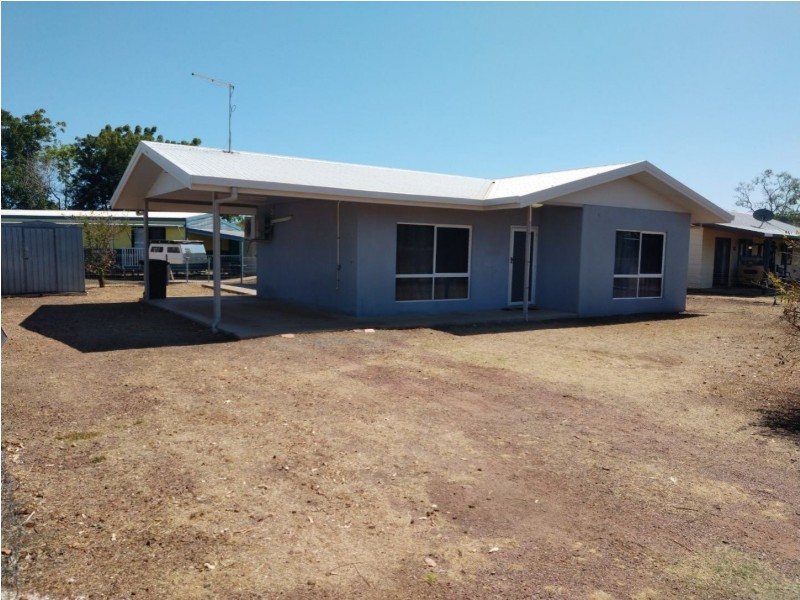 Unit 1/100 Carron, Karumba QLD 4891