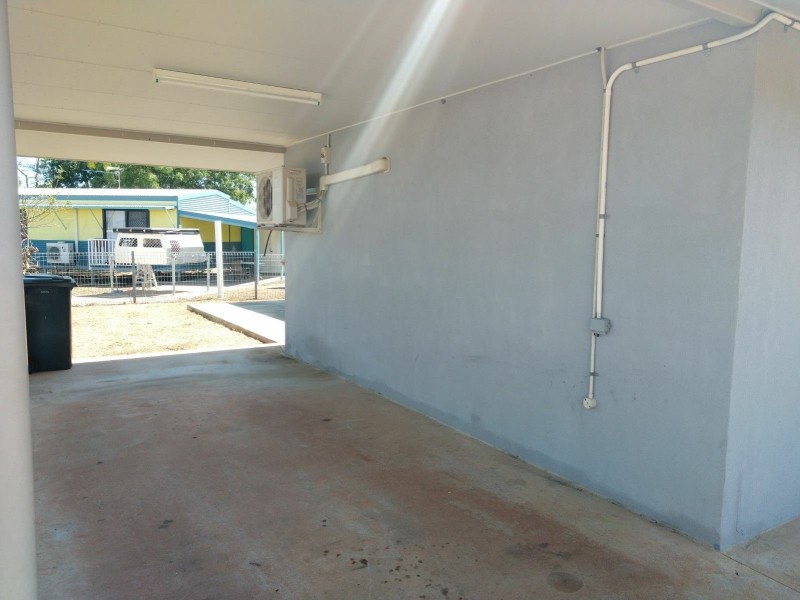 Unit 1/100 Carron, Karumba QLD 4891