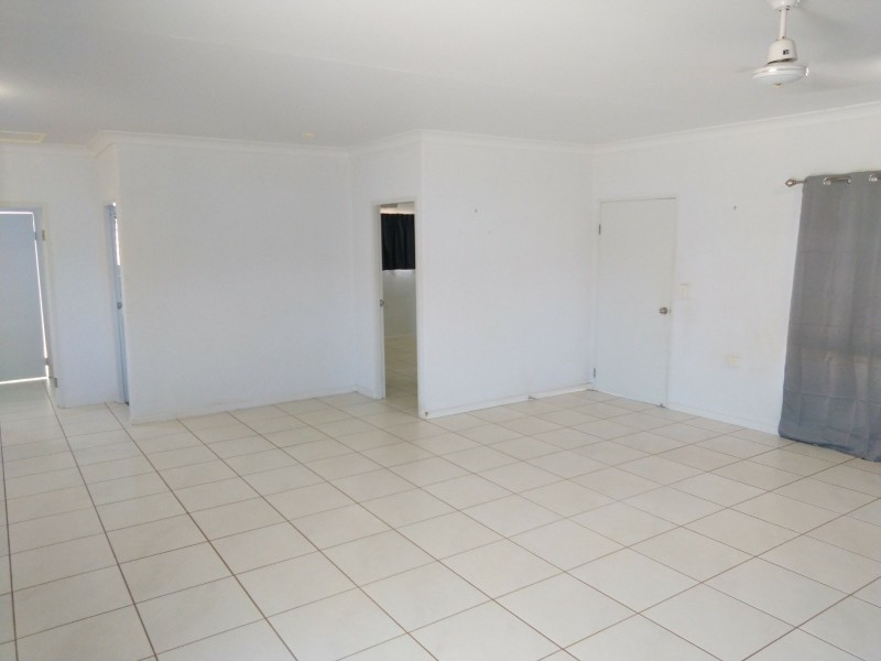 Unit 1/100 Carron, Karumba QLD 4891