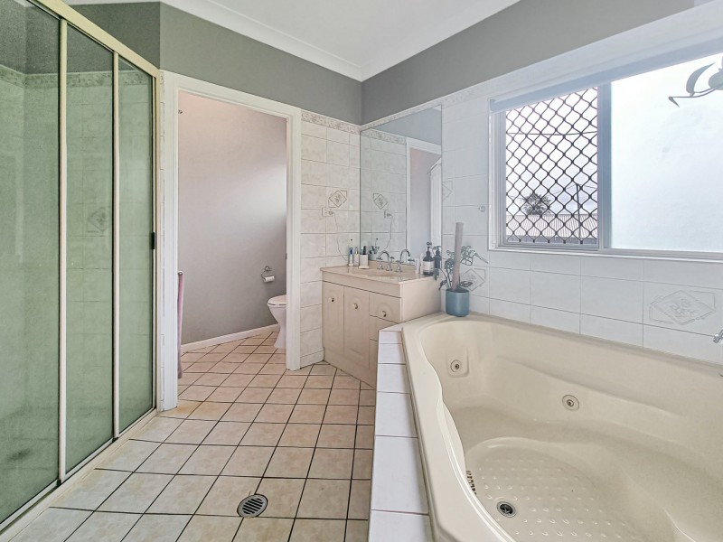 11 Cuda Close, Atherton QLD 4883