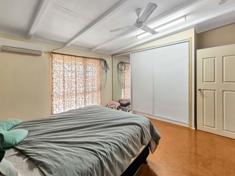 23-25 Riverview Drive, Cooktown QLD 4895