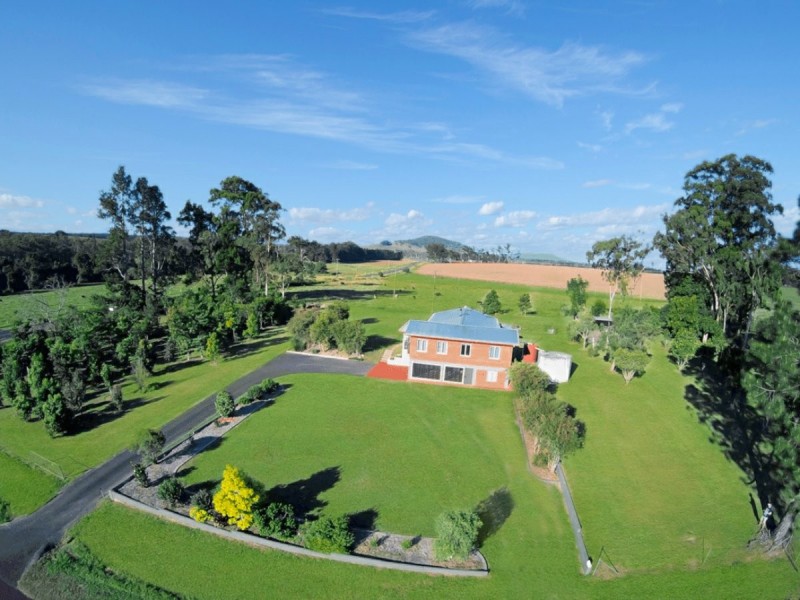 7 Knowles Road, East Barron QLD 4883