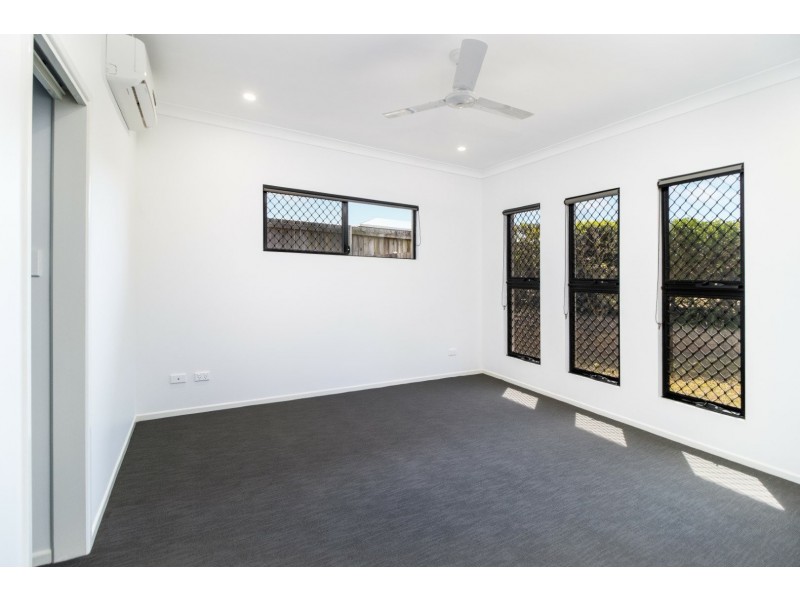 9 Robertson Close, Atherton QLD 4883