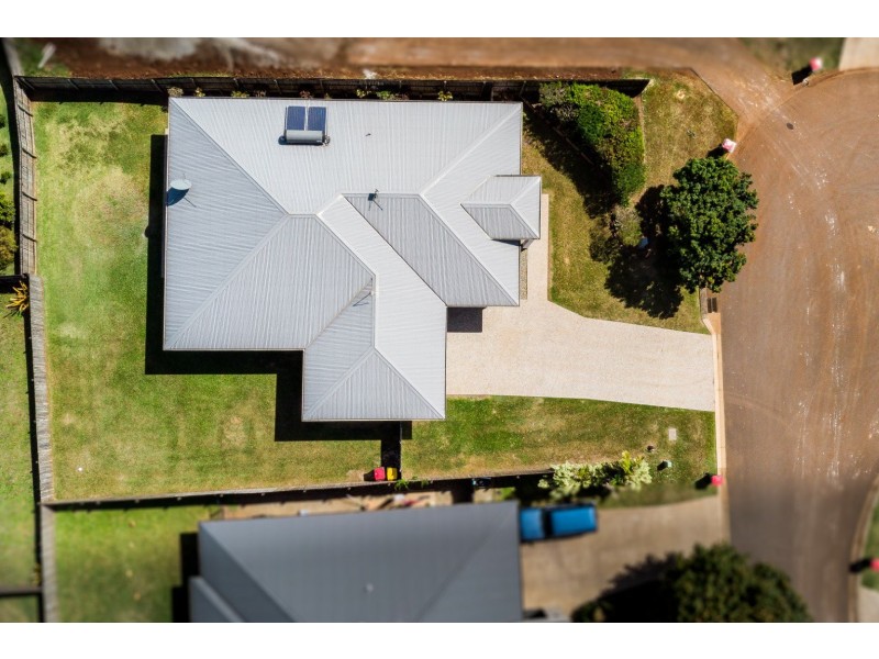 9 Robertson Close, Atherton QLD 4883