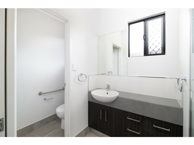 9 Robertson Close, Atherton QLD 4883