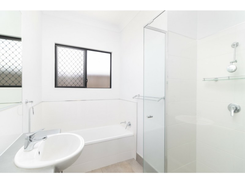 9 Robertson Close, Atherton QLD 4883