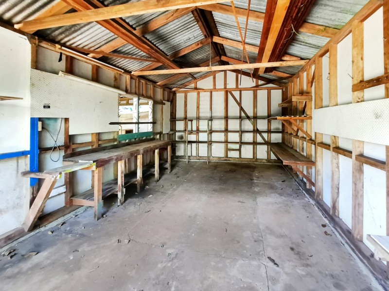 13 Johns Parade, Atherton QLD 4883