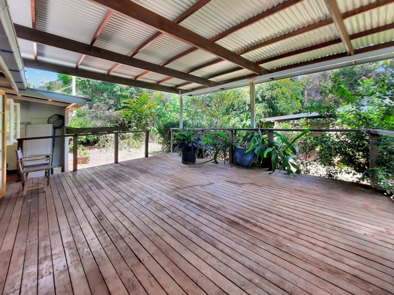 13 Johns Parade, Atherton QLD 4883