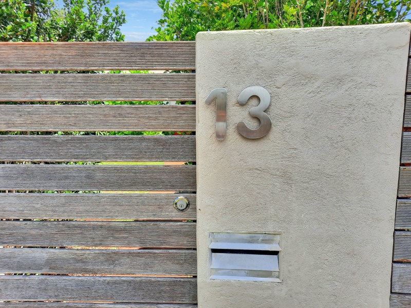 13 Johns Parade, Atherton QLD 4883