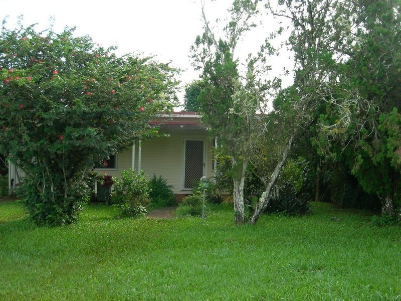 35 Eacham Rd, Yungaburra QLD 4884