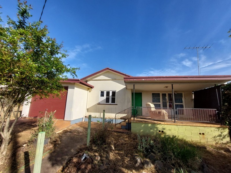 25 Gray Street, Atherton QLD 4883