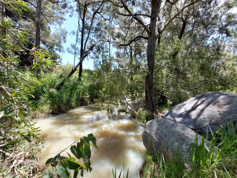 120 Pedersen Road, Watsonville QLD 4887