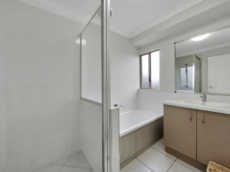 63 Tumbare Street, Atherton QLD 4883