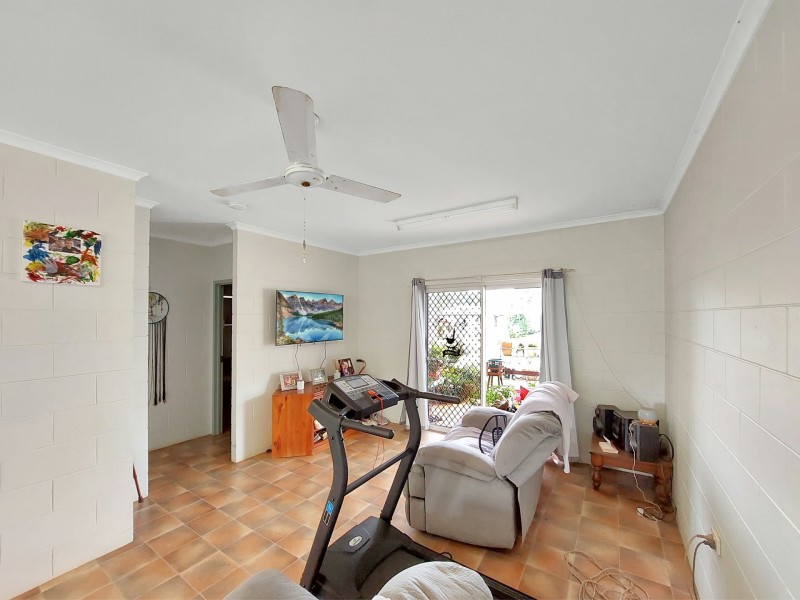 4 Hastie Street, Tolga QLD 4882