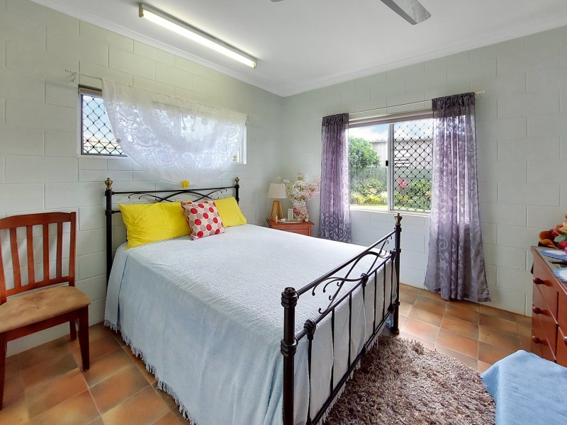 4 Hastie Street, Tolga QLD 4882