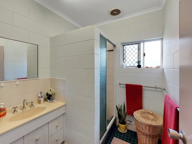4 Hastie Street, Tolga QLD 4882