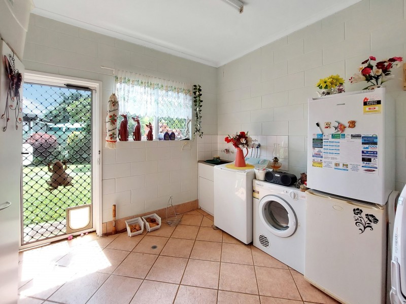 4 Hastie Street, Tolga QLD 4882