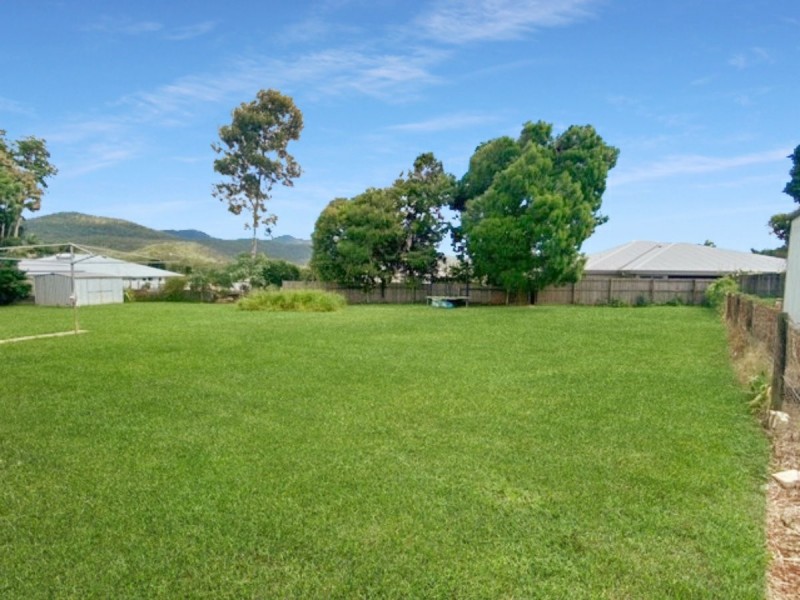 19 Tumbare Street, Atherton QLD 4883