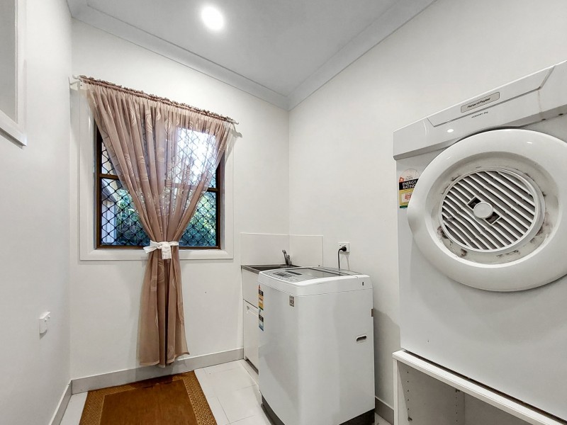 2 Figtree Close, Malanda QLD 4885