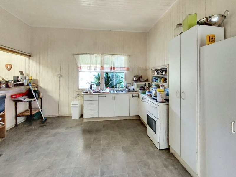 28 Golf Links Road, Atherton QLD 4883