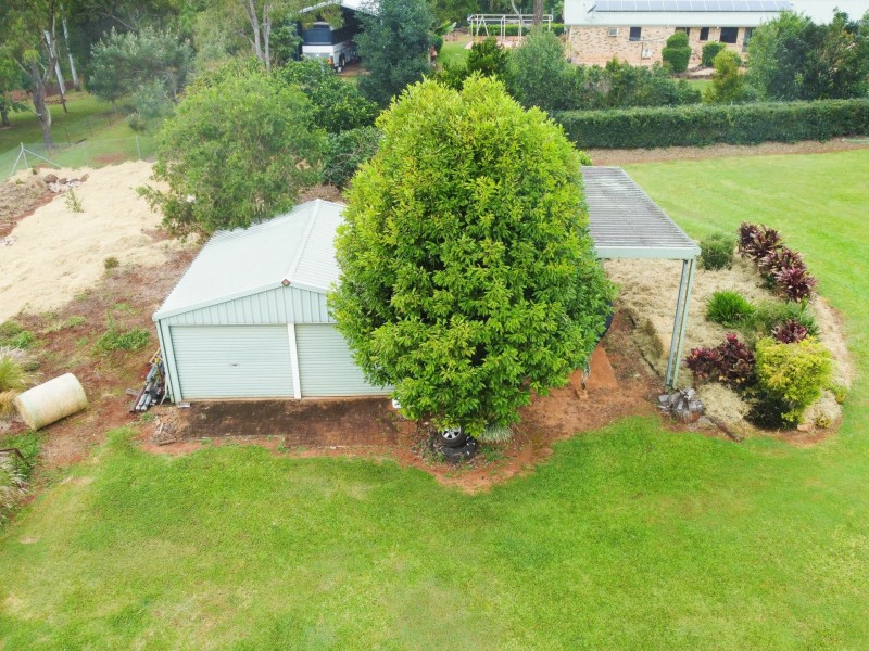 16 Newman Drive, Tolga QLD 4882