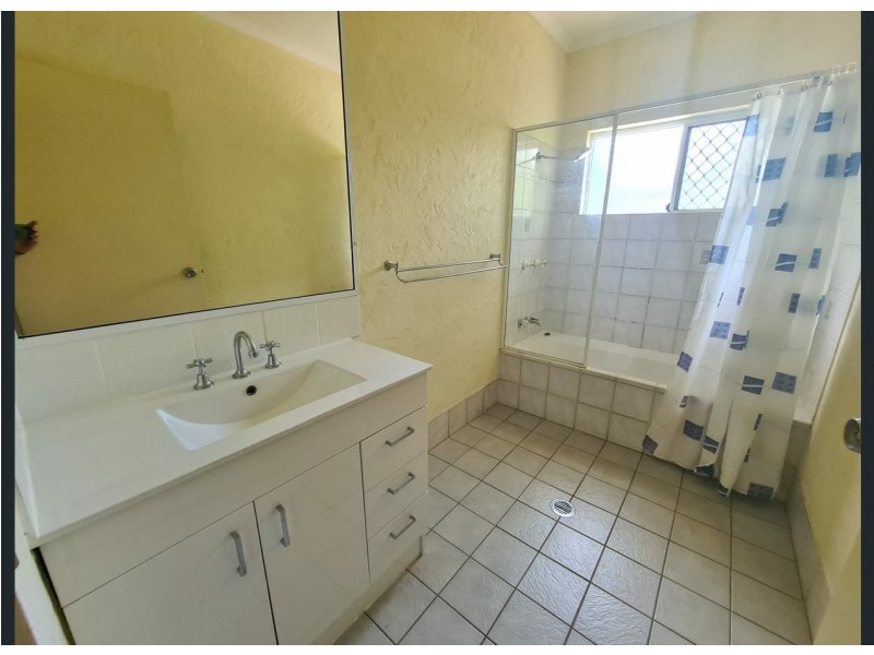 29 Barnard Drive, Mount Sheridan QLD 4868