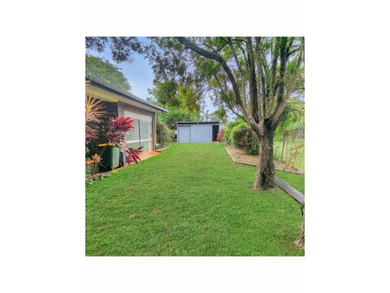 8 Elizabeth Street, Tolga QLD 4882