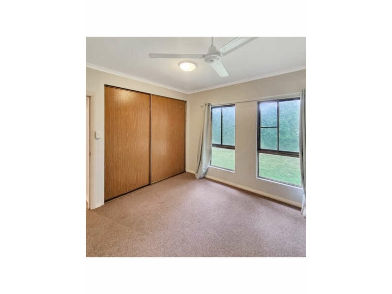 8 Elizabeth Street, Tolga QLD 4882