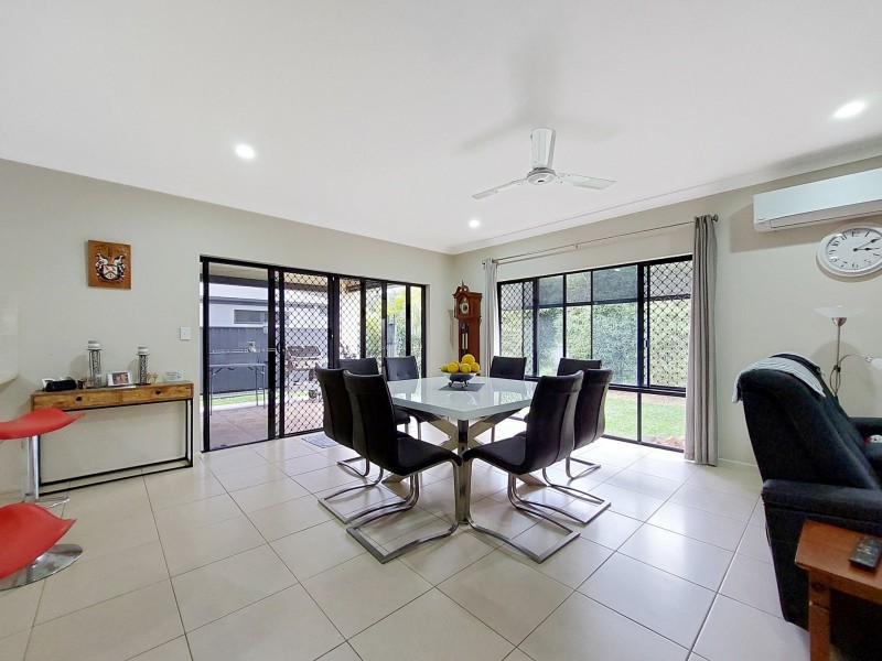 25 Elizabeth Street, Atherton QLD 4883