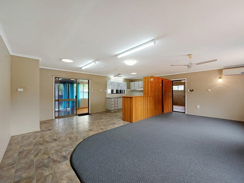 4 Larkin Close, Atherton QLD 4883