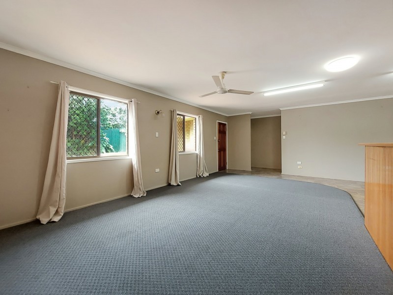 4 Larkin Close, Atherton QLD 4883