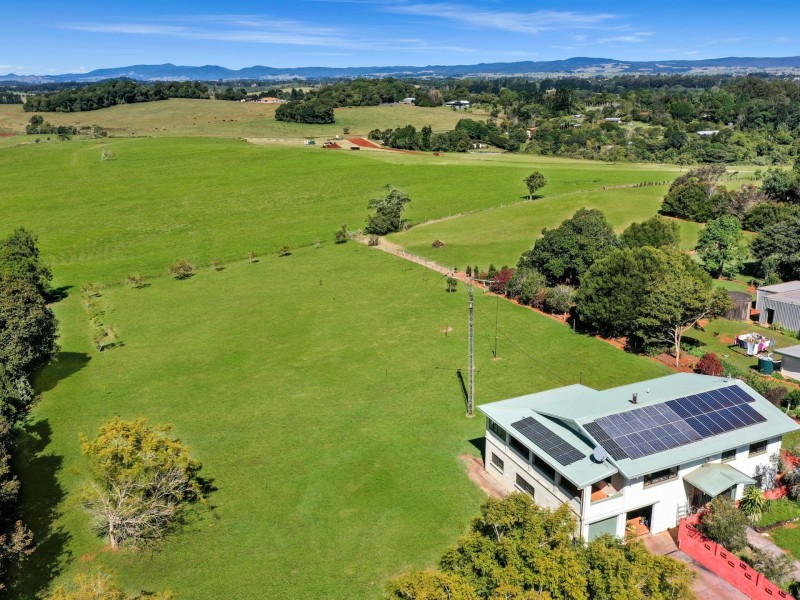 52 Mathers Road, Malanda QLD 4885