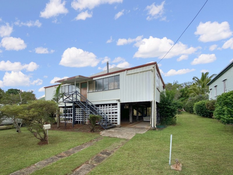 8 Ann Street, Malanda QLD 4885