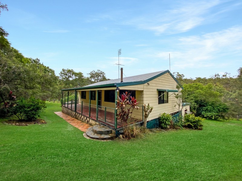 61 Syme Road, Herberton QLD 4887